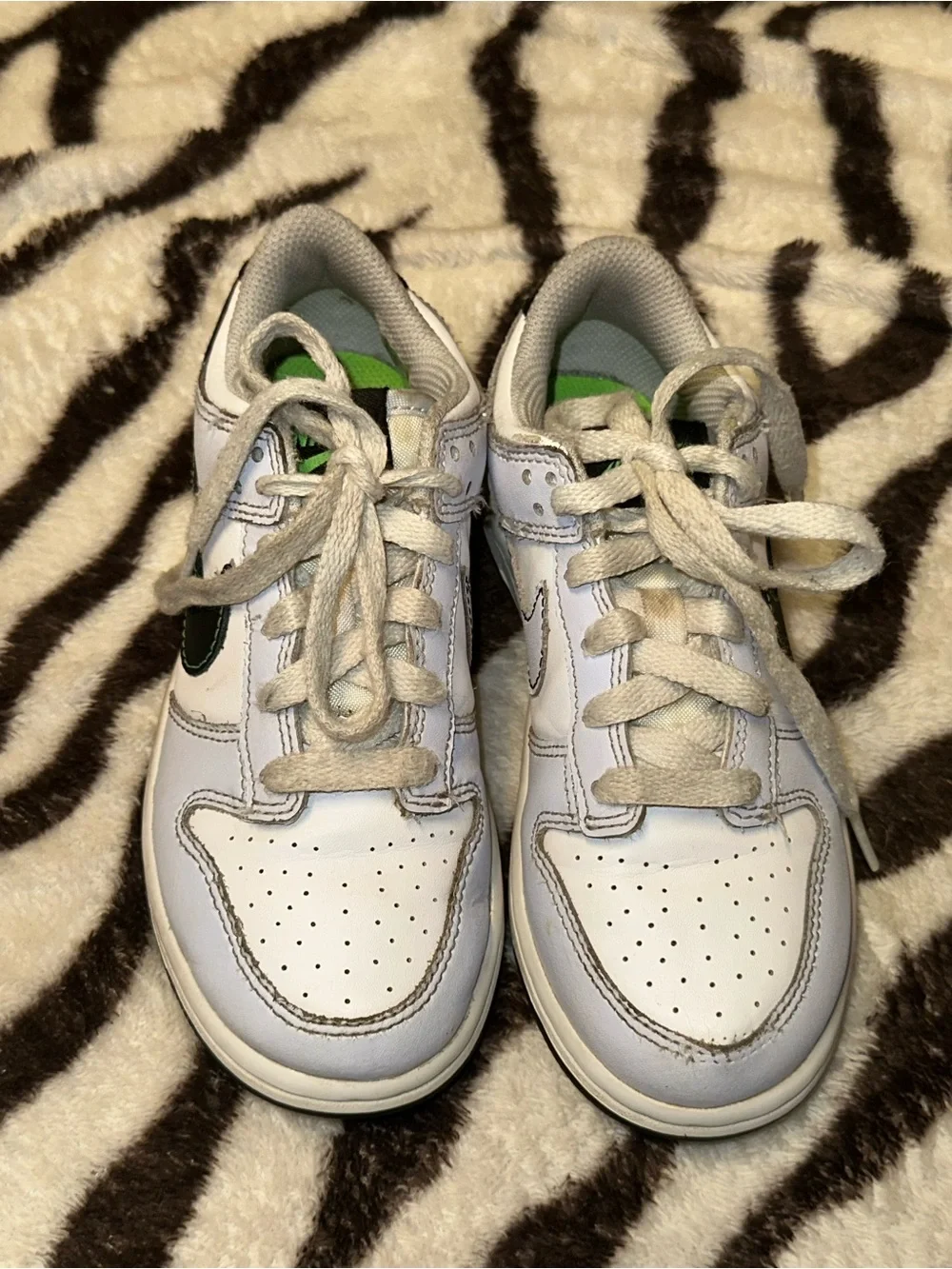 Kids Nike Dunks Low GS 